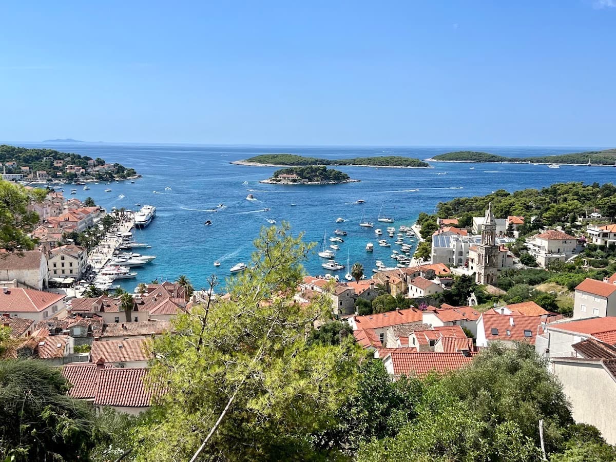HVAR
