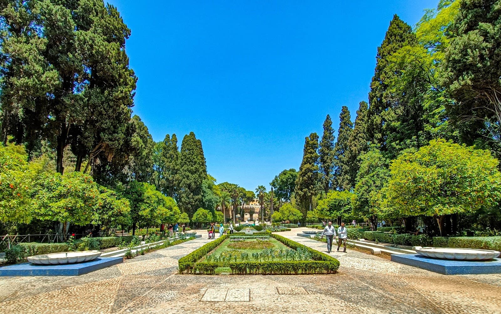 Fès