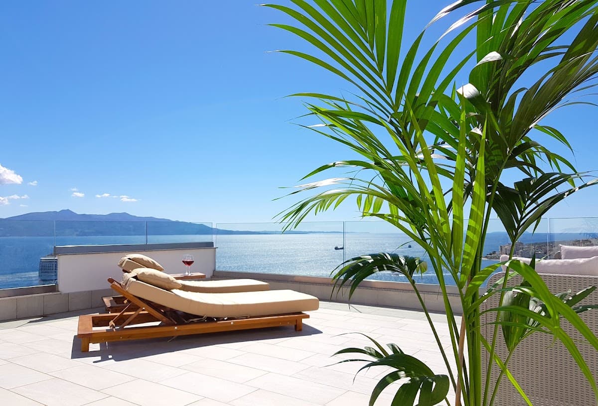 ArtNest Boutique Hotel & Suites