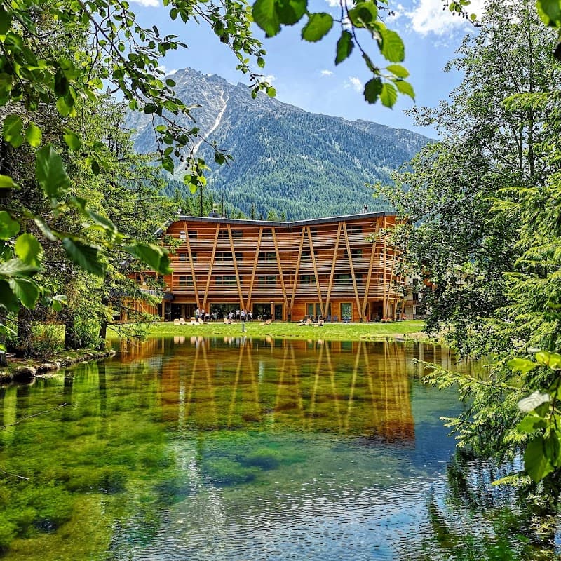 Au Charmant Petit Lac • Spa & Park Eco-Hotel