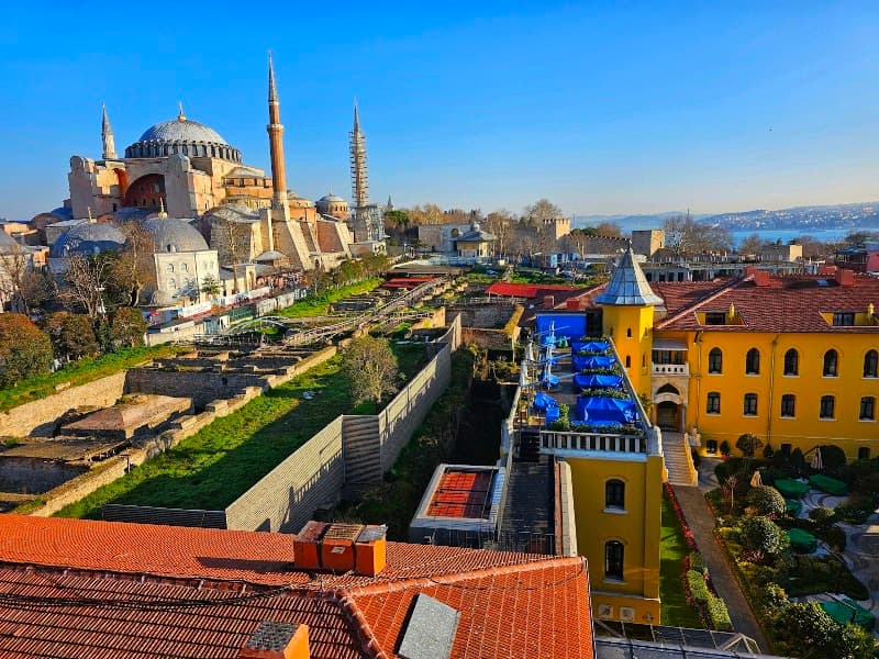Four Seasons Hotel Istanbul At Sultanahmet