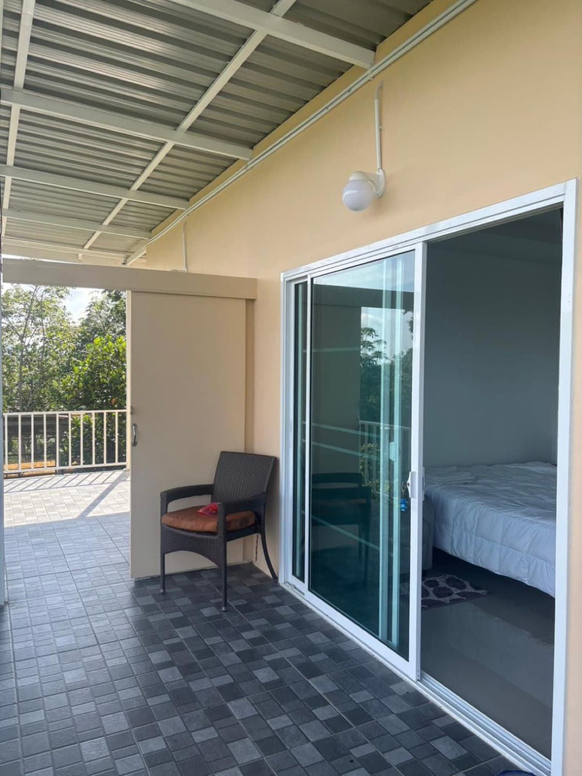Mong Do Lay Baan Sea View — Bild 4