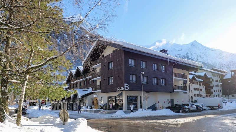 Plan B Hotel