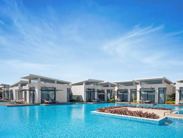 Rixos Premium Magawish Suites & Villas