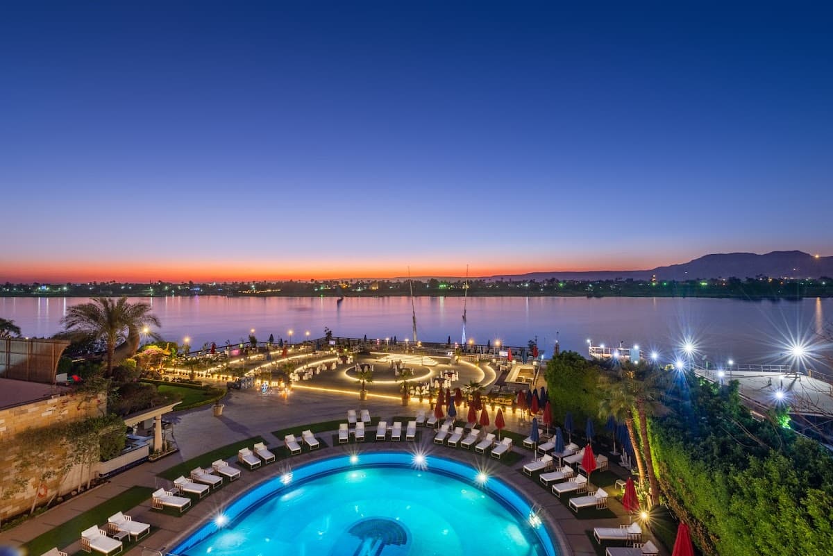 Sonesta St. George Hotel