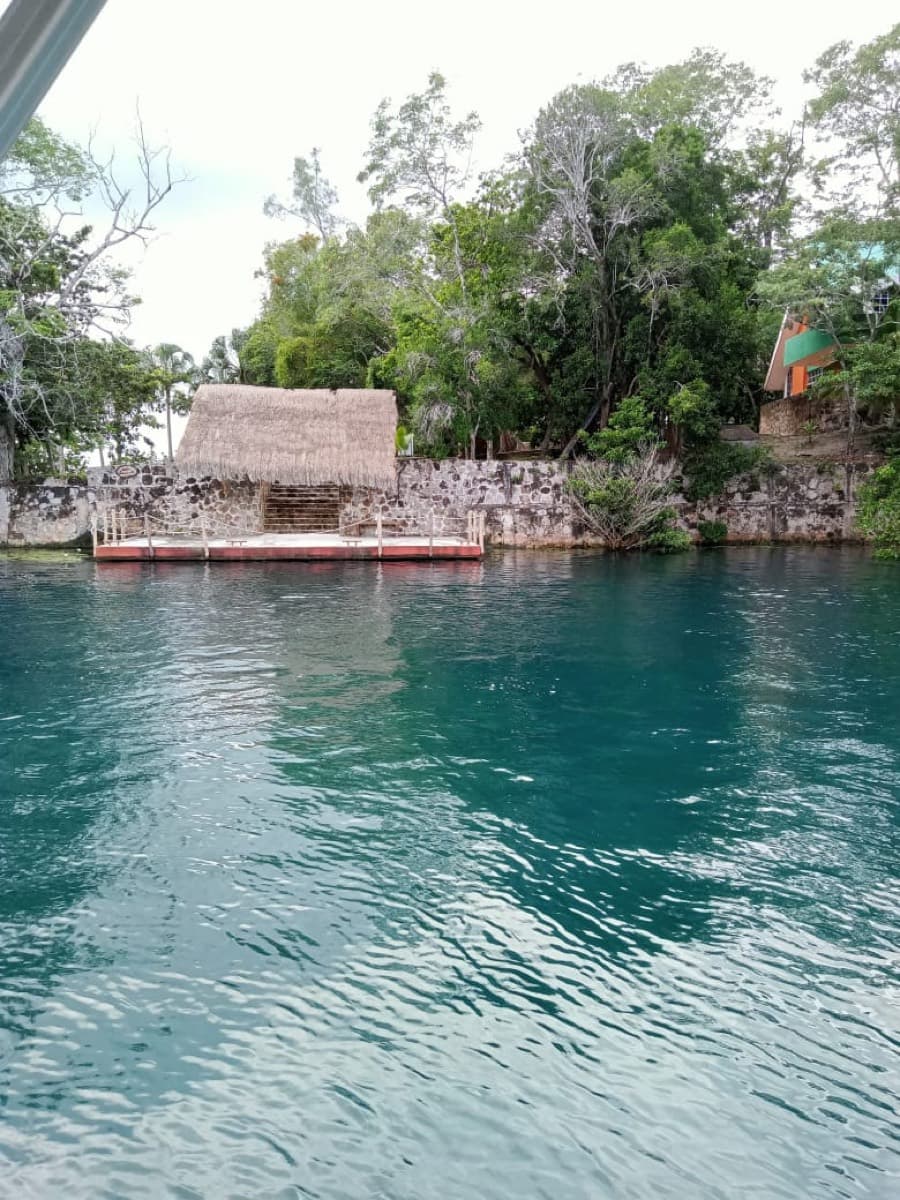 Cenote Negro