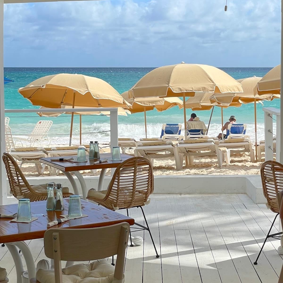 Deia Beach Restaurant & Beach Bar