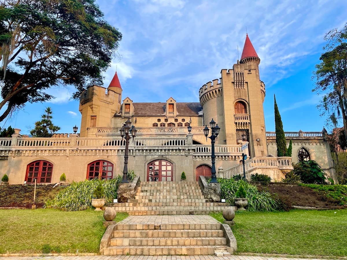 El Castillo Museum and Gardens