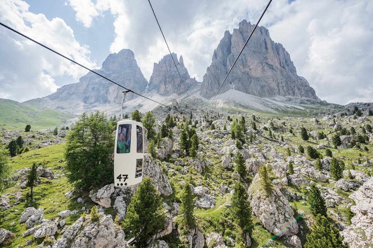Forcella del Sassolungo Cabinovia - Gondelbahn