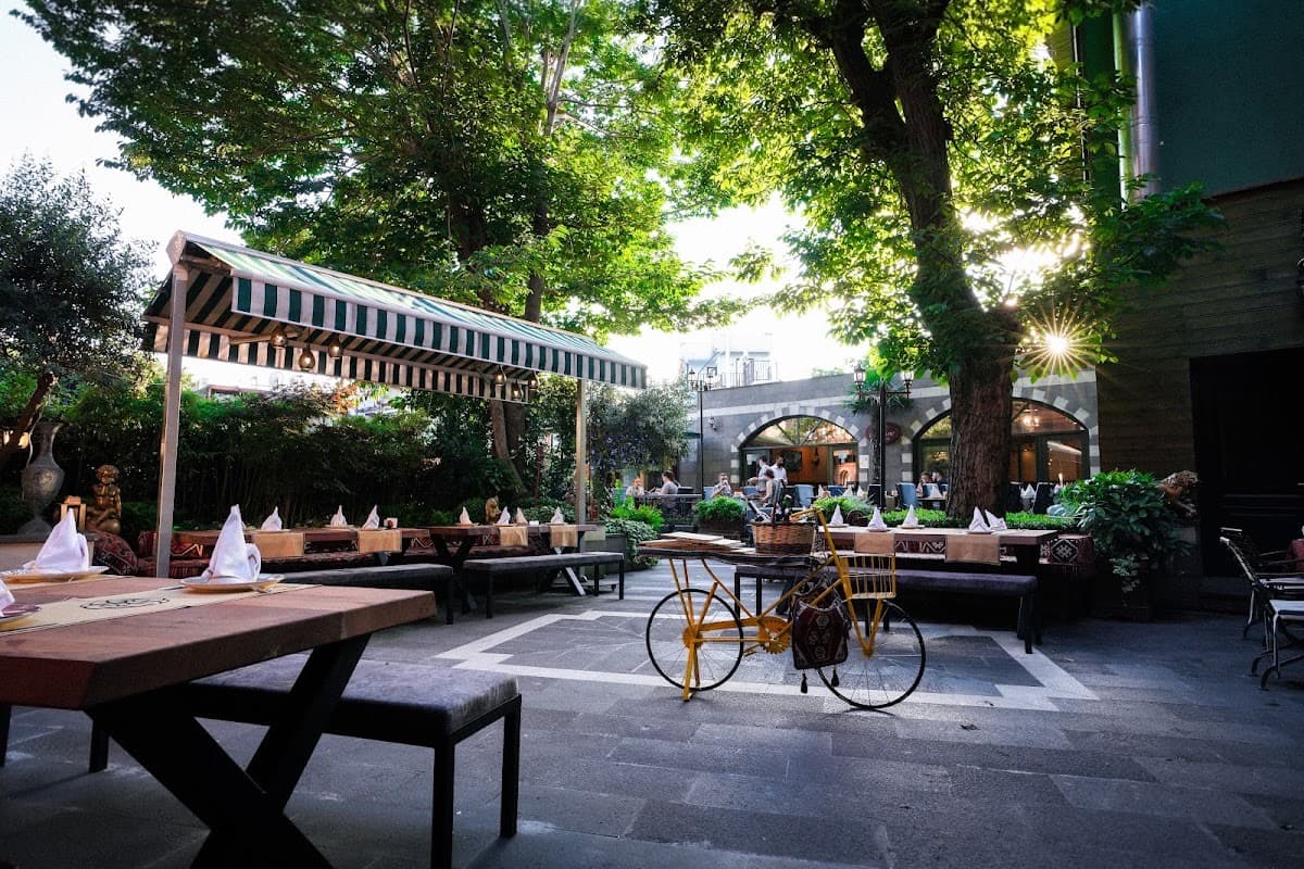 Garden 1897 Restaurant
