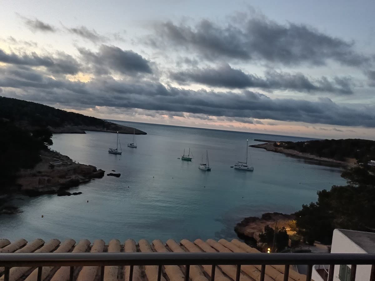 Playa S'Arenal Petit, Portinatx