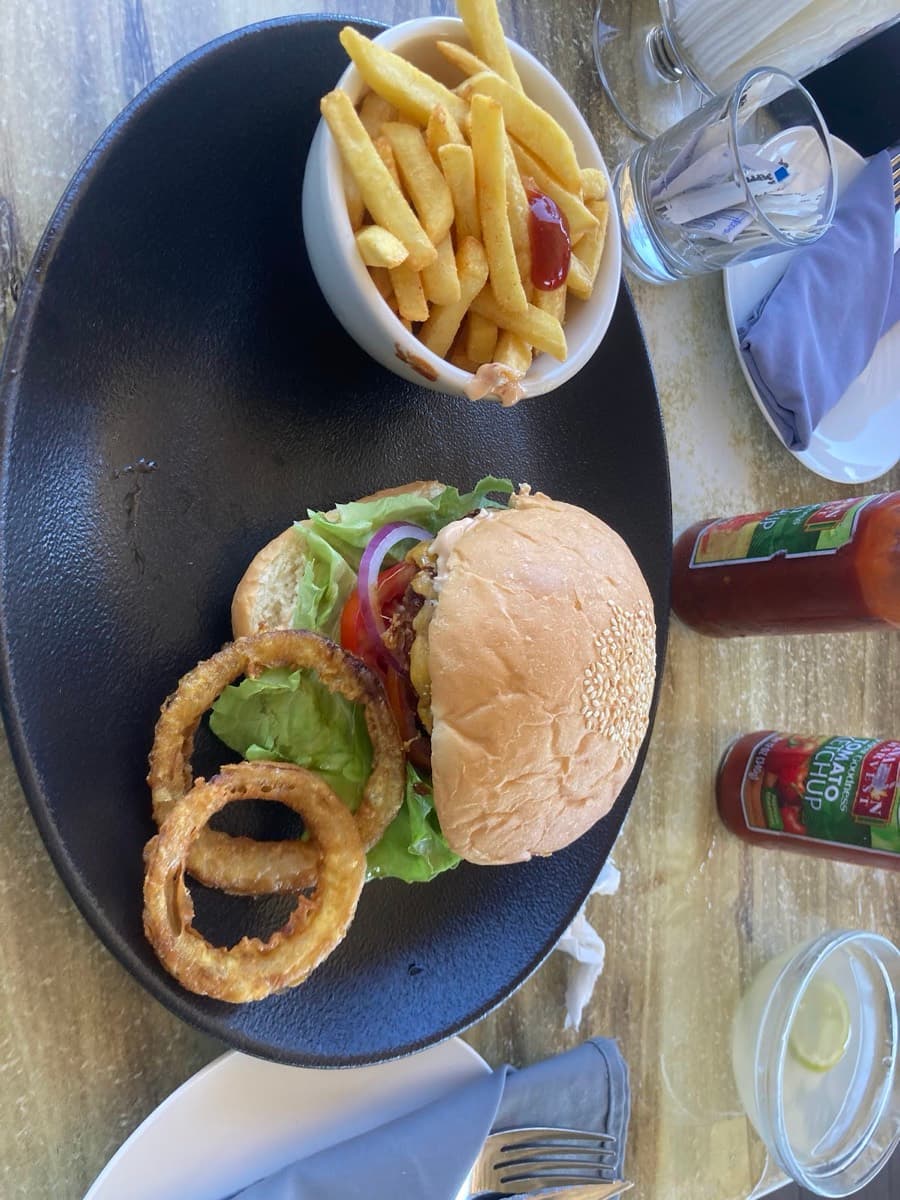 Karambezi Cafe