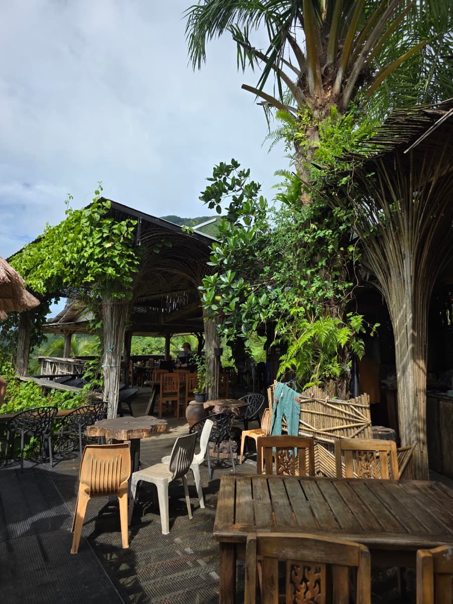 Kuan Nom Saow Restaurant and Viewpoint