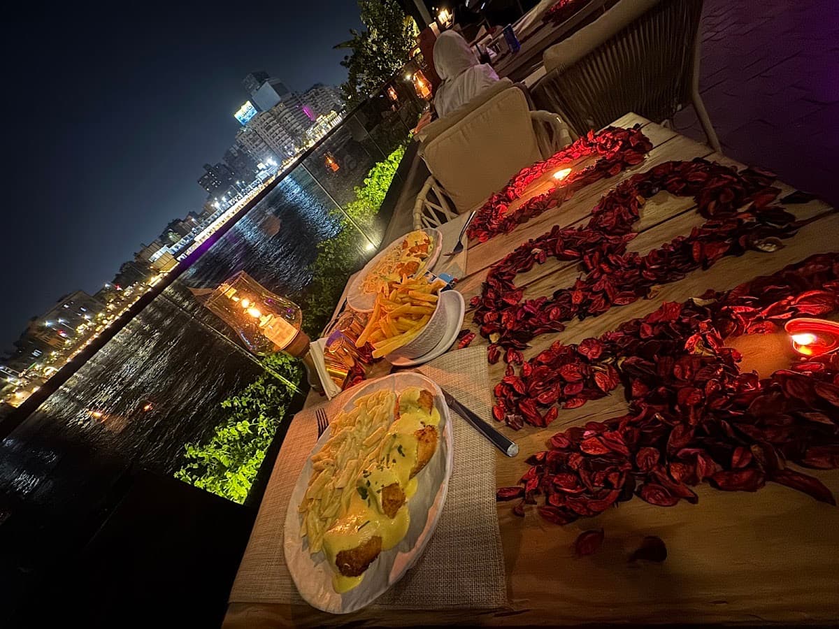 Lavender Restaurant & Lounge