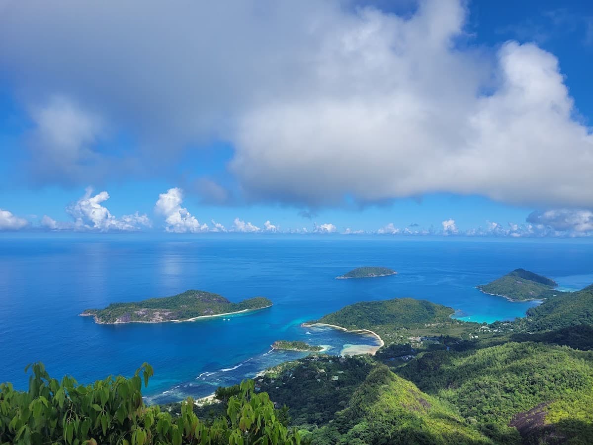 Morne Blanc Trail