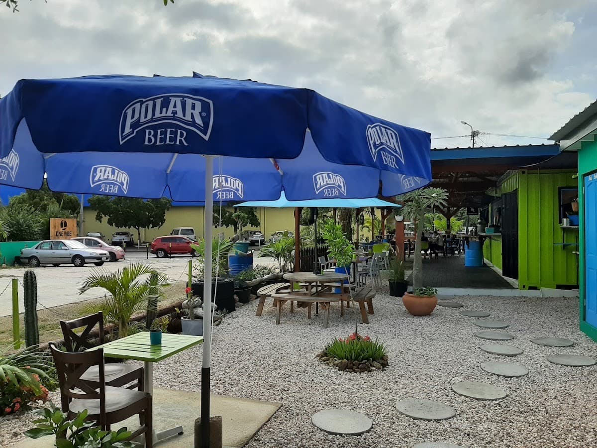 One Vibe Bar & Terrace