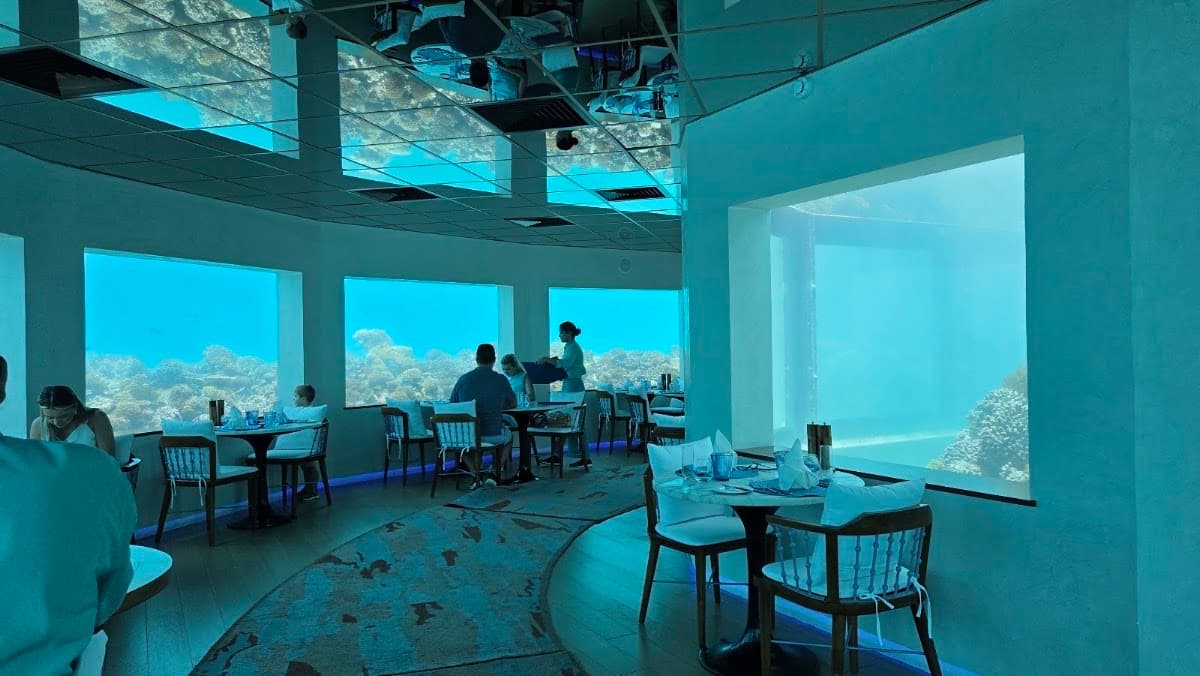 Only BLU Under Ocean Restaurant