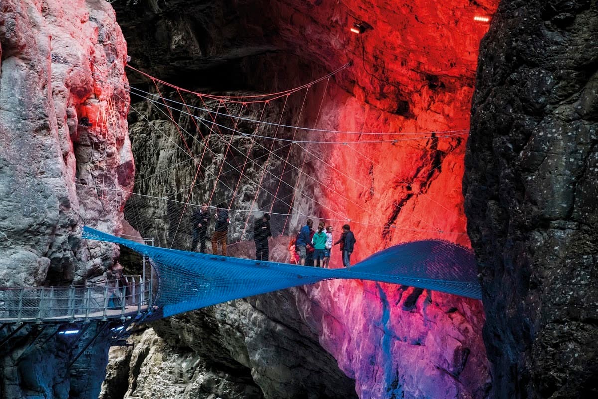 OUTDOOR - Glacier Canyon Grindelwald