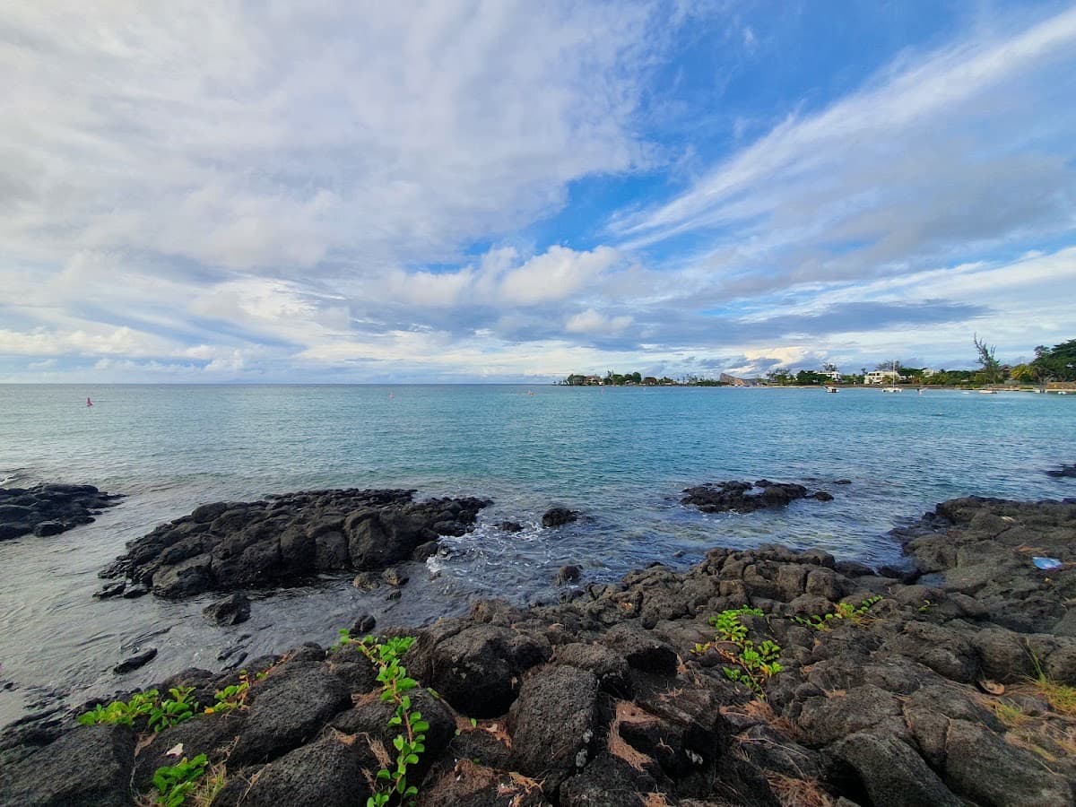 Pereybere Beach местные