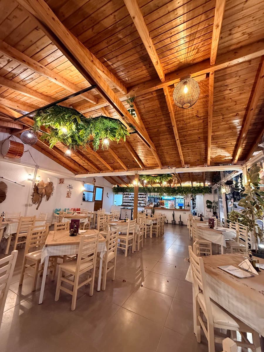 Restorant Ujvara ksamil