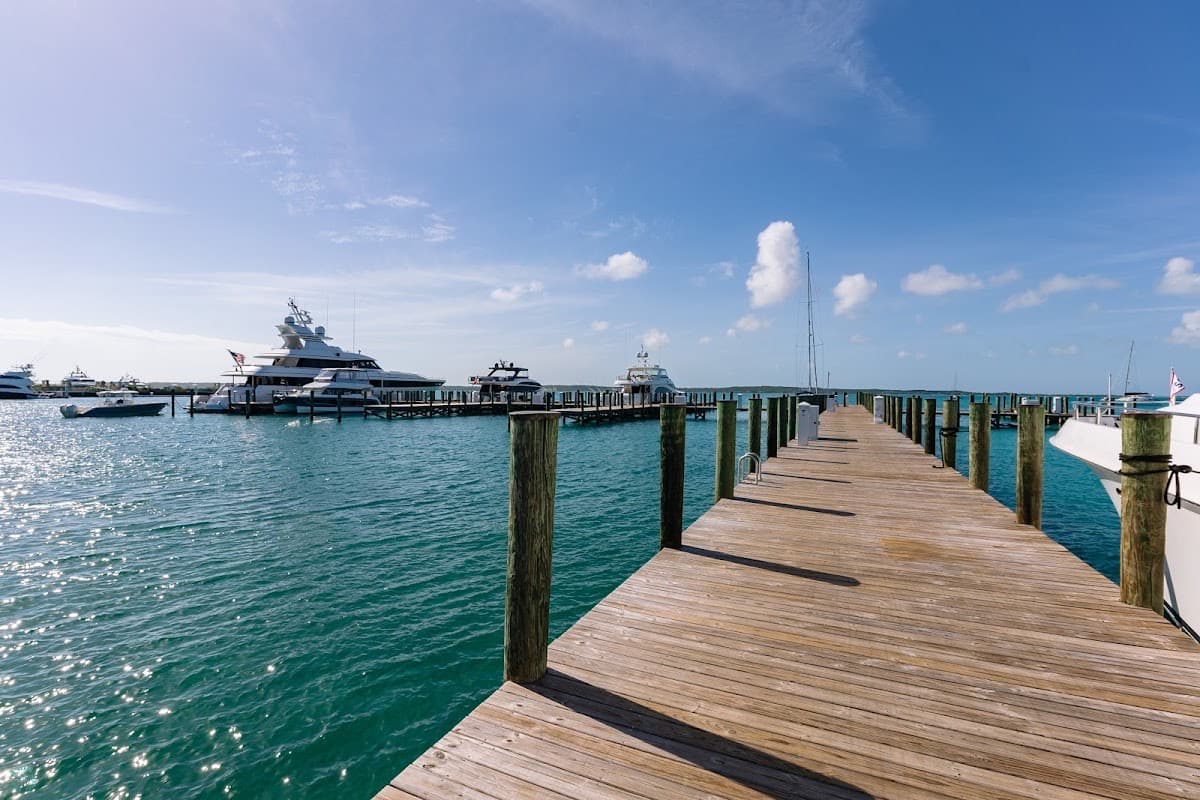 Romora Bay Resort and Marina