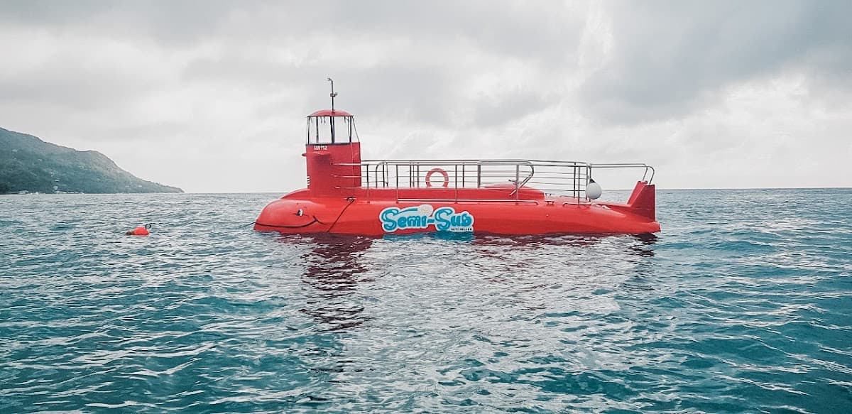 Semi-Submarine Seychelles