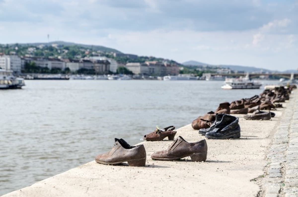 Shoes on the Danube Bank