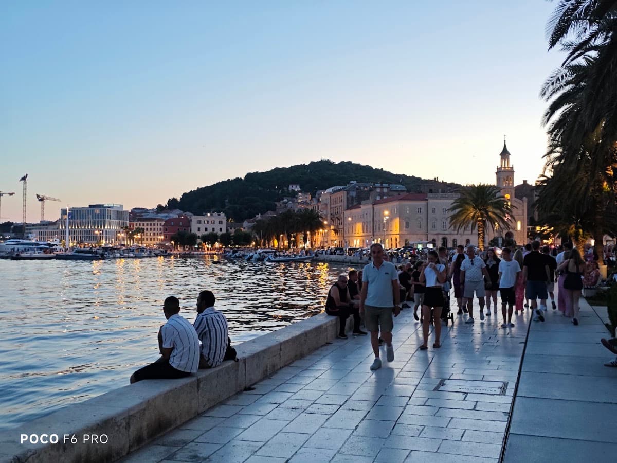 Split Riva