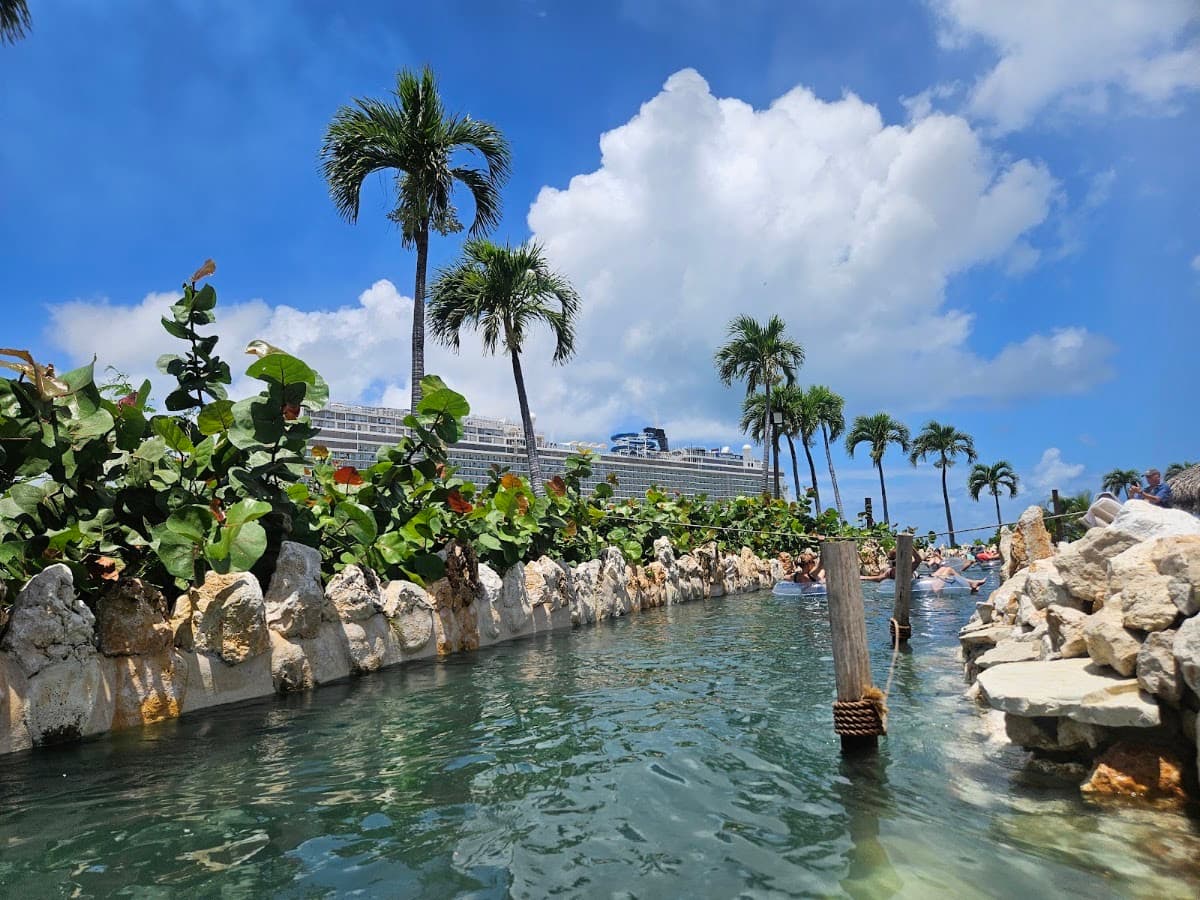 Taíno Bay Pool & Lazy River
