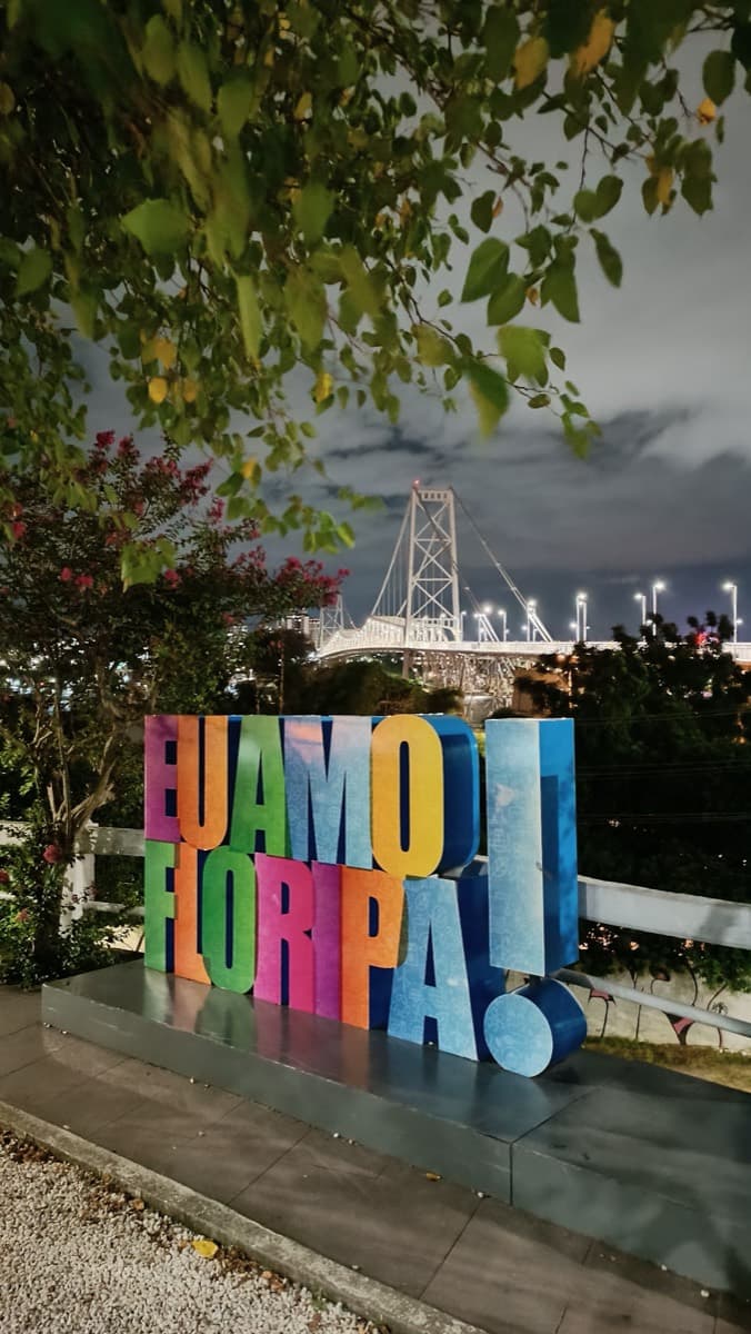Totem Eu Amo Floripa