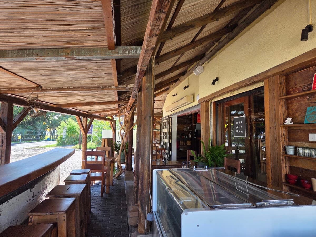 Wapalapam Island Eatery