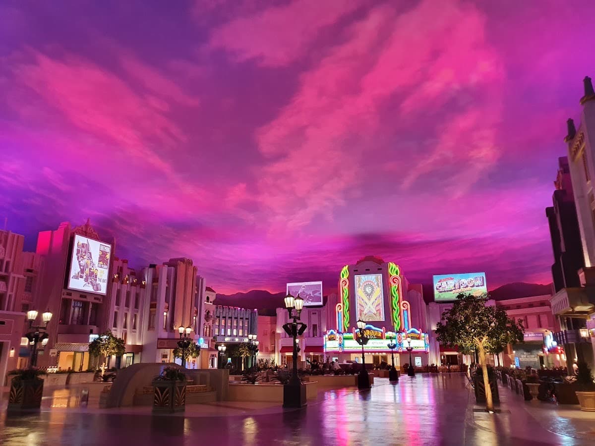 Warner Bros. World™ Yas Island, Abu Dhabi