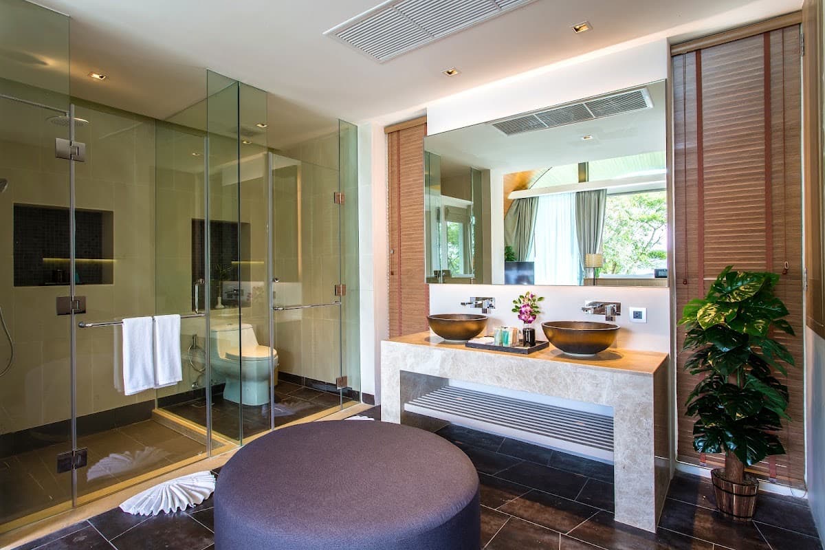 Crest Resort and Pool Villas Phuket — Bild 5