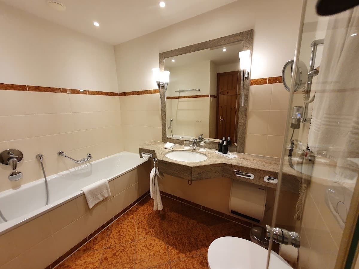 Hotel Waldhuus Davos — Bild 3